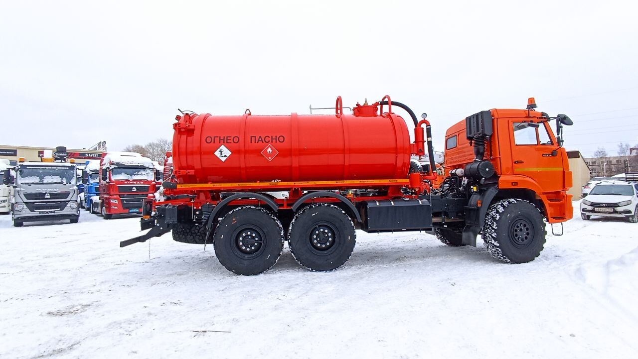 Автотопливозаправщик КАМАЗ-43118