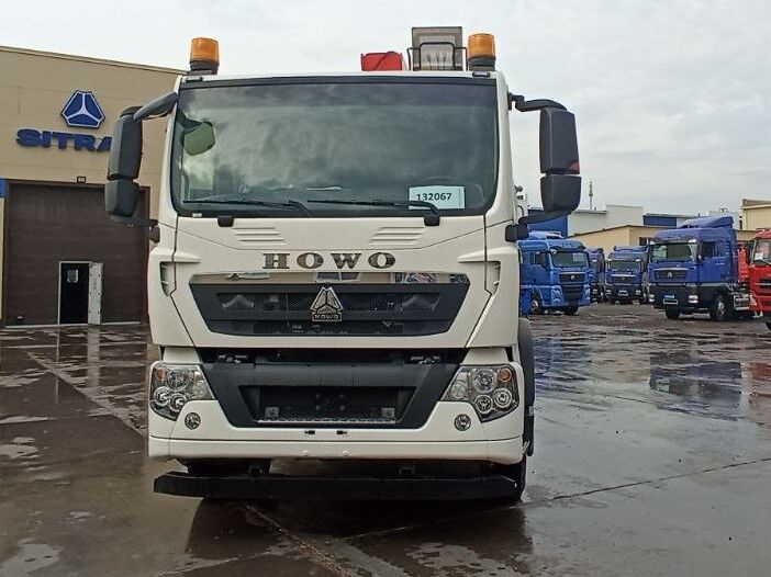 Бортовой грузовик Howo T5G с КМУ Sunhunk S3005